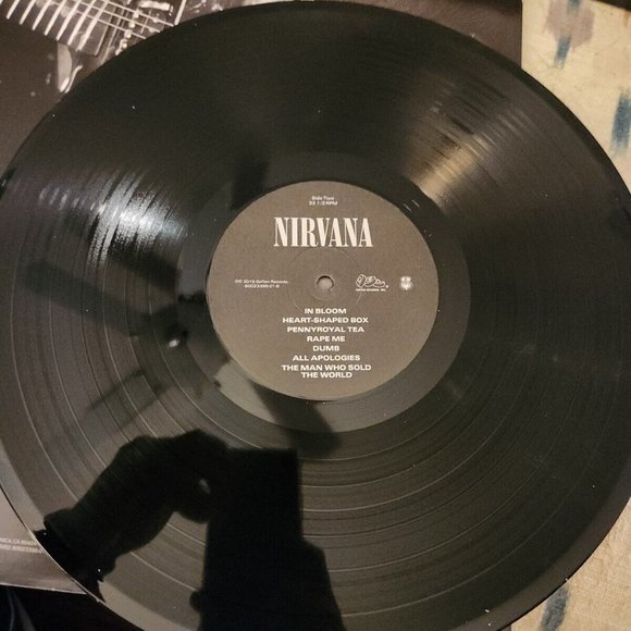 NIRVANA Self-Titled Vinyl LP Greatest Hits 2015 Geffen with Insert - Picture 3 of 5